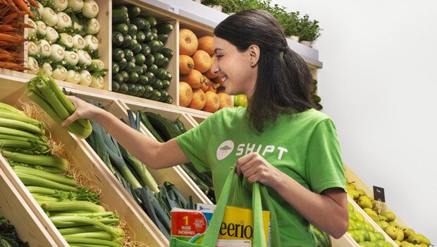 Professional Shipt Shopper Image